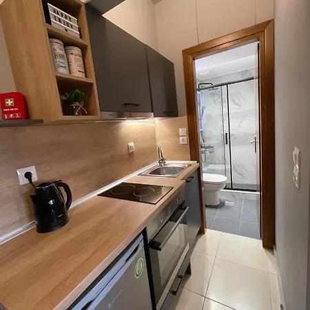 Q Luxury Perea Center Apartmán Peraía