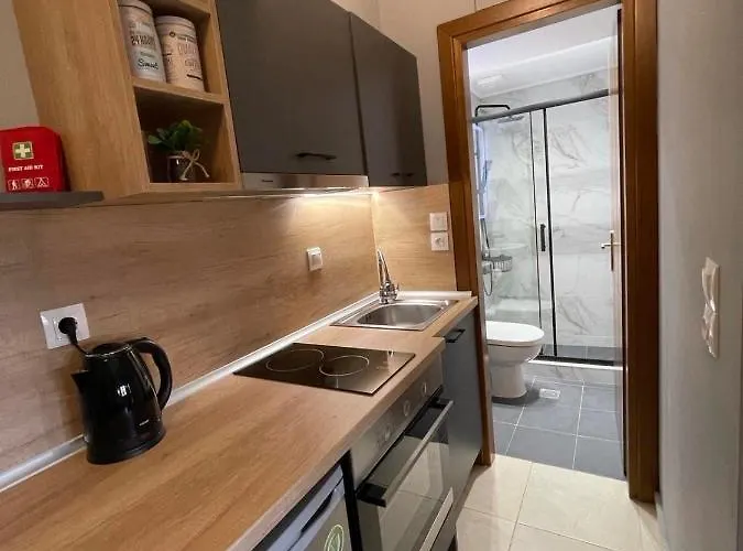 Q Luxury Perea Center Appartement Peraía