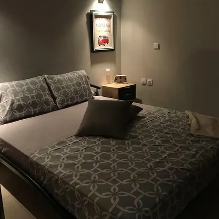 Q Luxury Perea Center